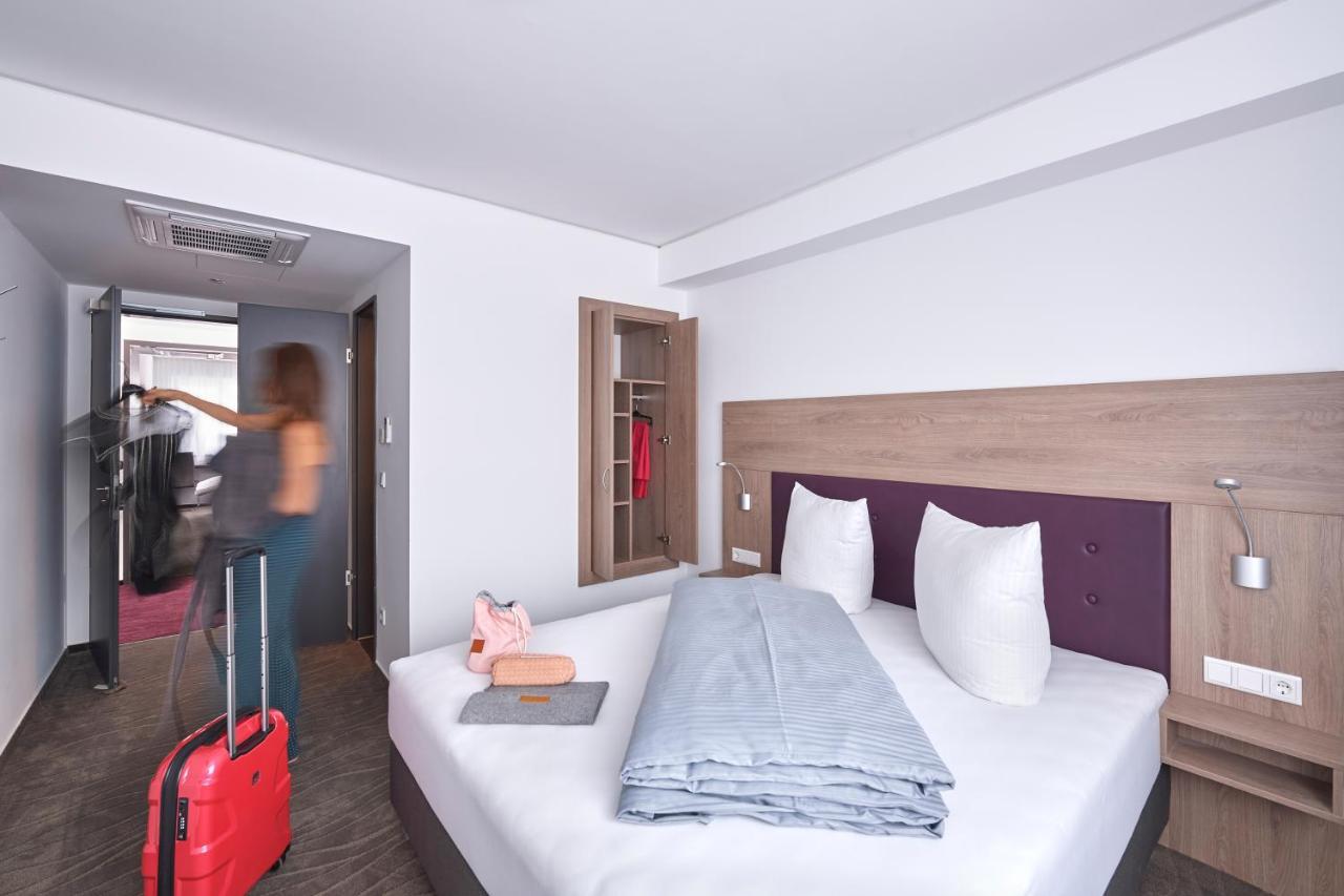 Hotel New In Gaimersheim Exterior foto