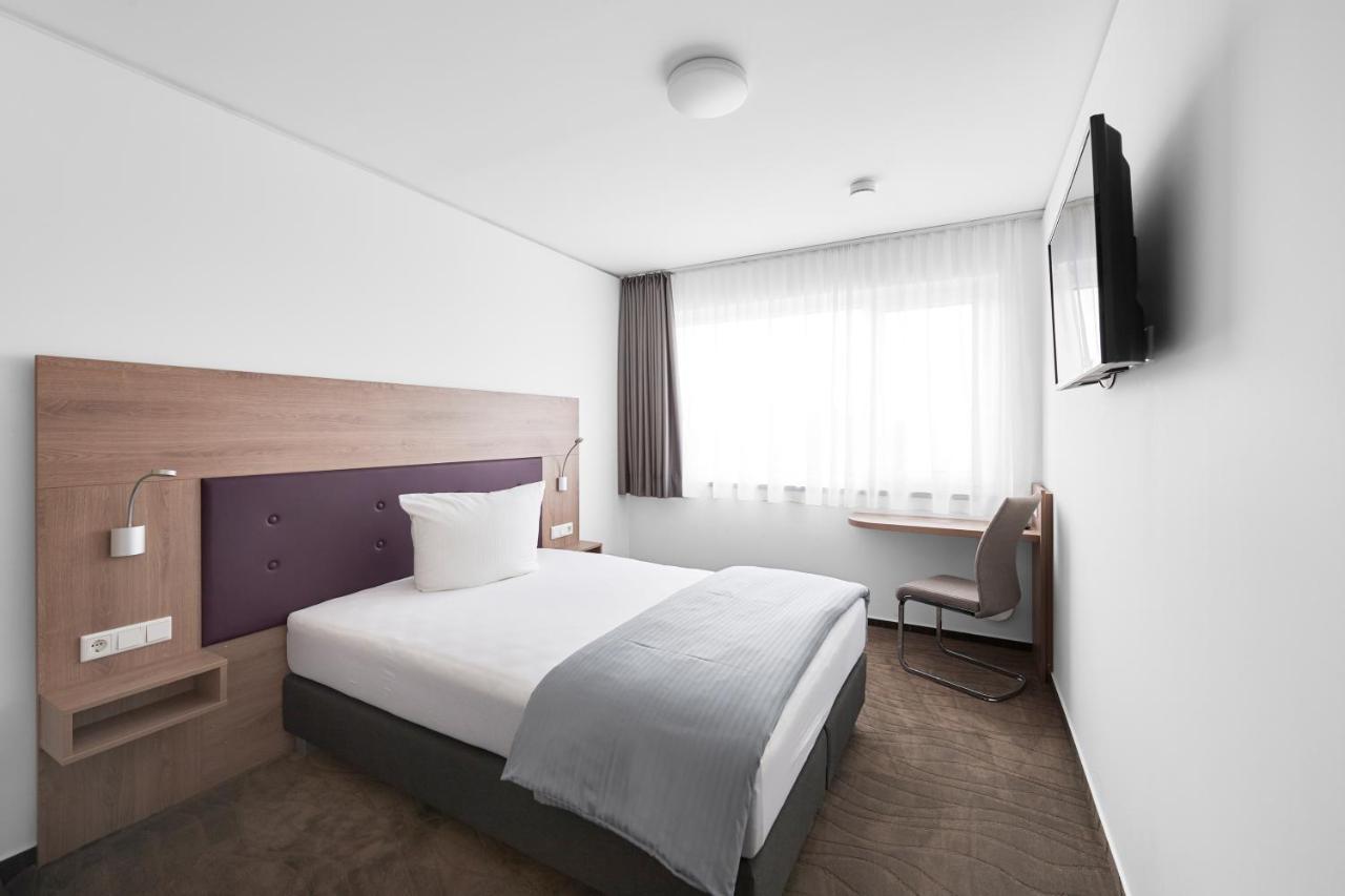 Hotel New In Gaimersheim Exterior foto